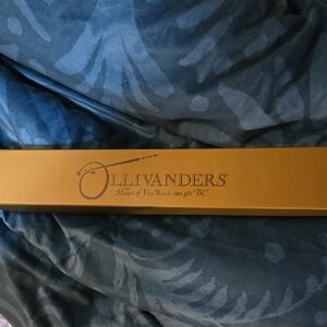Ollivanders Gold Wand Box